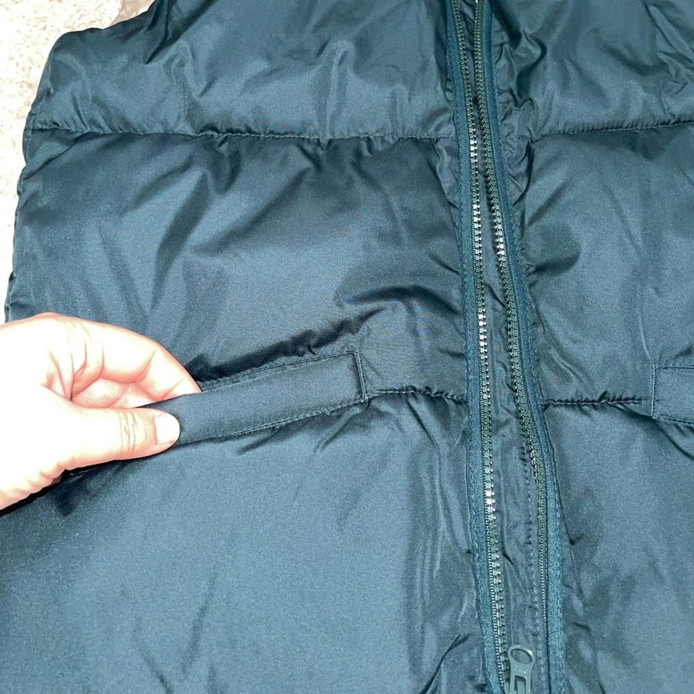 Old Navy Puffer green vest